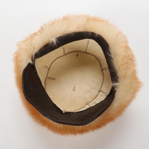 Italian shearling hat main image 6